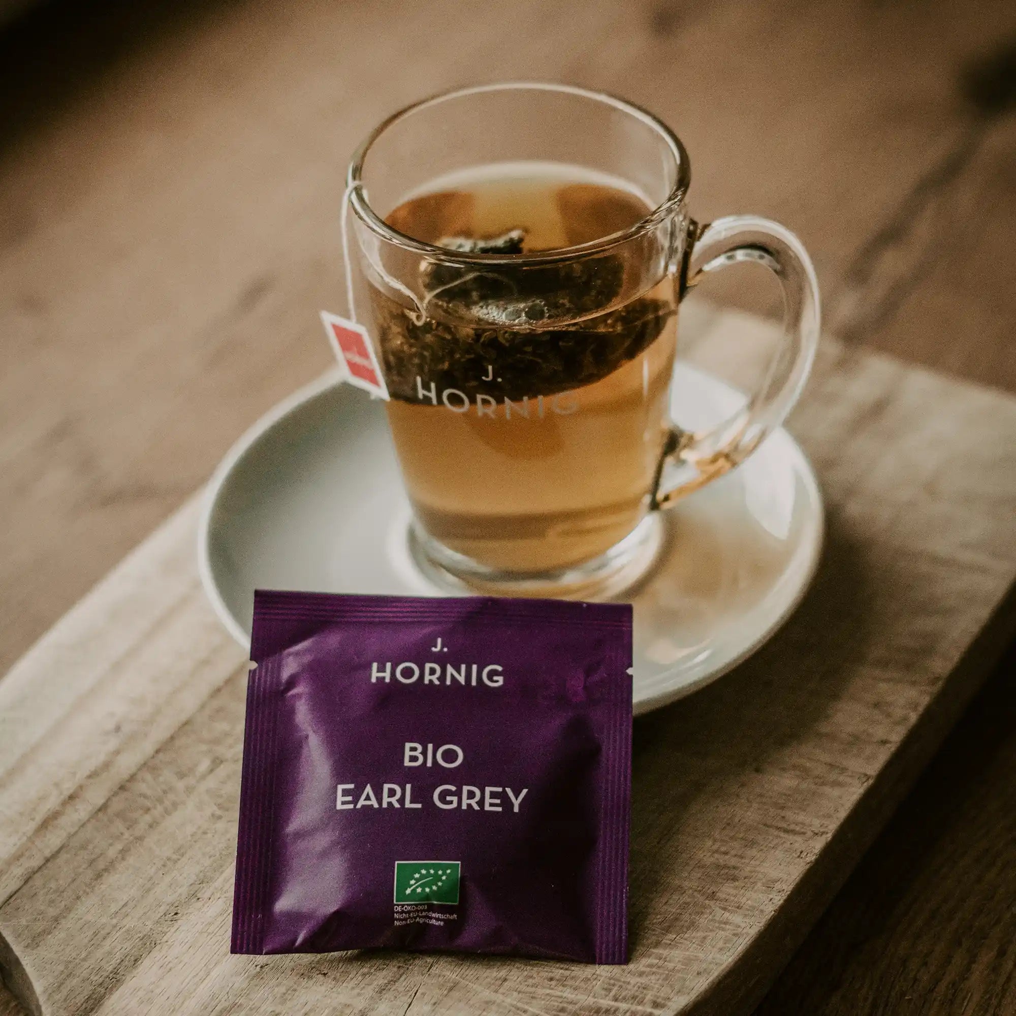 j-hornig-bio-earl-grey-tee-25-bio-pyramidenbeutel image 3